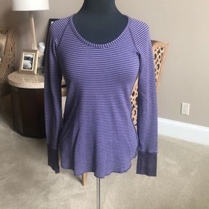 Lululemon reversible Long sleeve